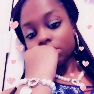 Meet your Posher, Daji